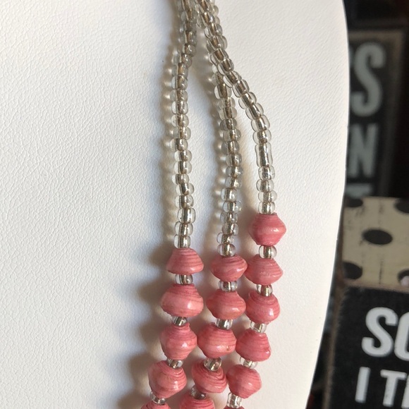 24” Pink and Clear Beaded Necklace - Picture 2 of 4
